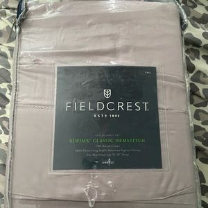 Satin 700TC full size sheets by Fieldcrest
